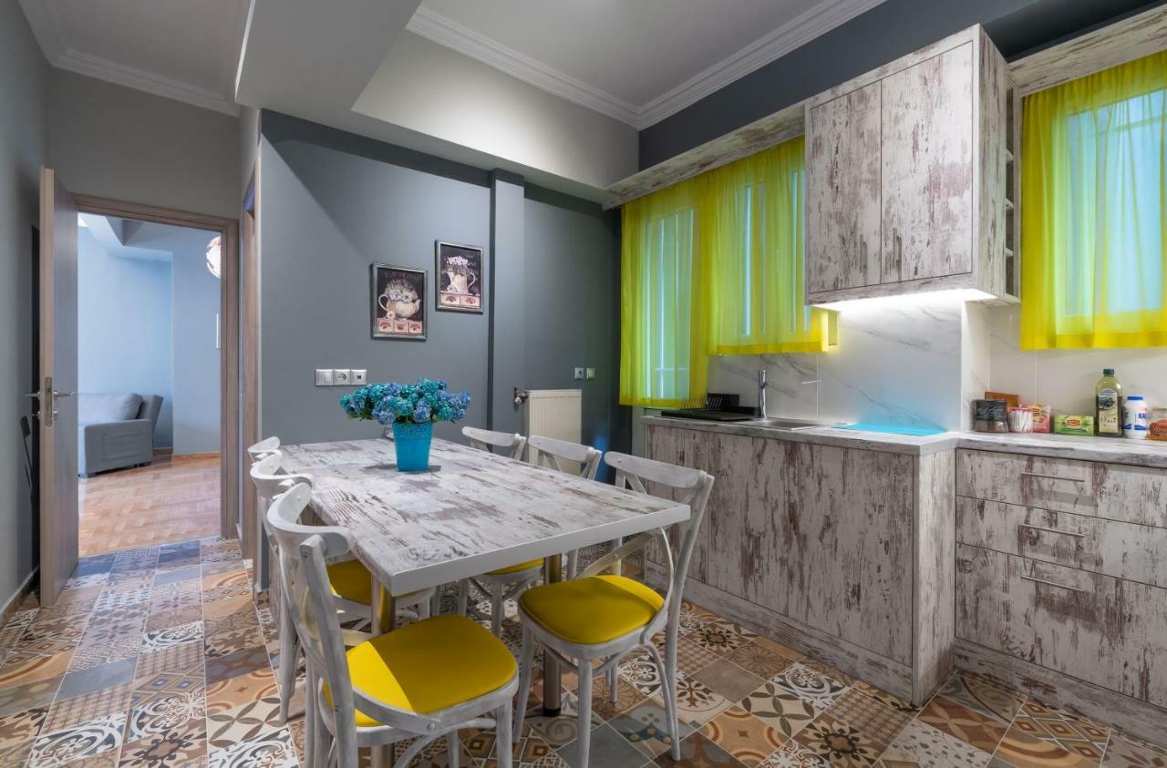 Modern & Stylish Apt At The Heart Of Athens Apartment Bagian luar foto