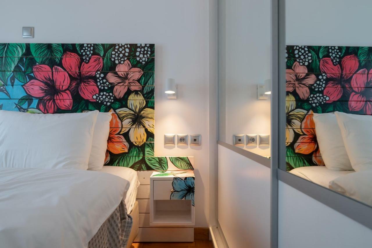 Modern & Stylish Apt At The Heart Of Athens Apartment Bagian luar foto