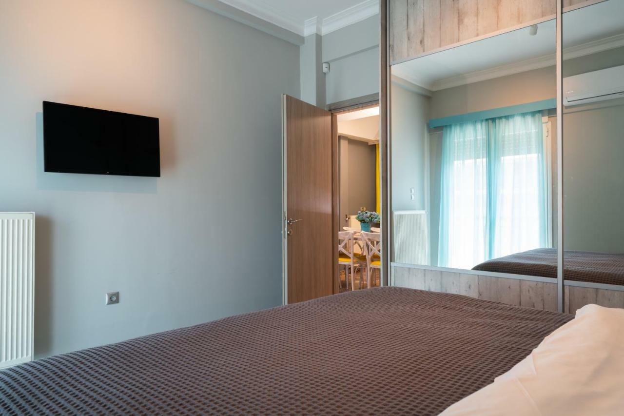 Modern & Stylish Apt At The Heart Of Athens Apartment Bagian luar foto