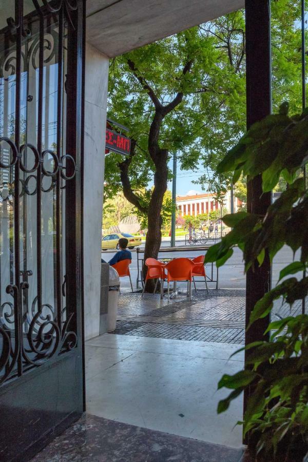 Modern & Stylish Apt At The Heart Of Athens Apartment Bagian luar foto